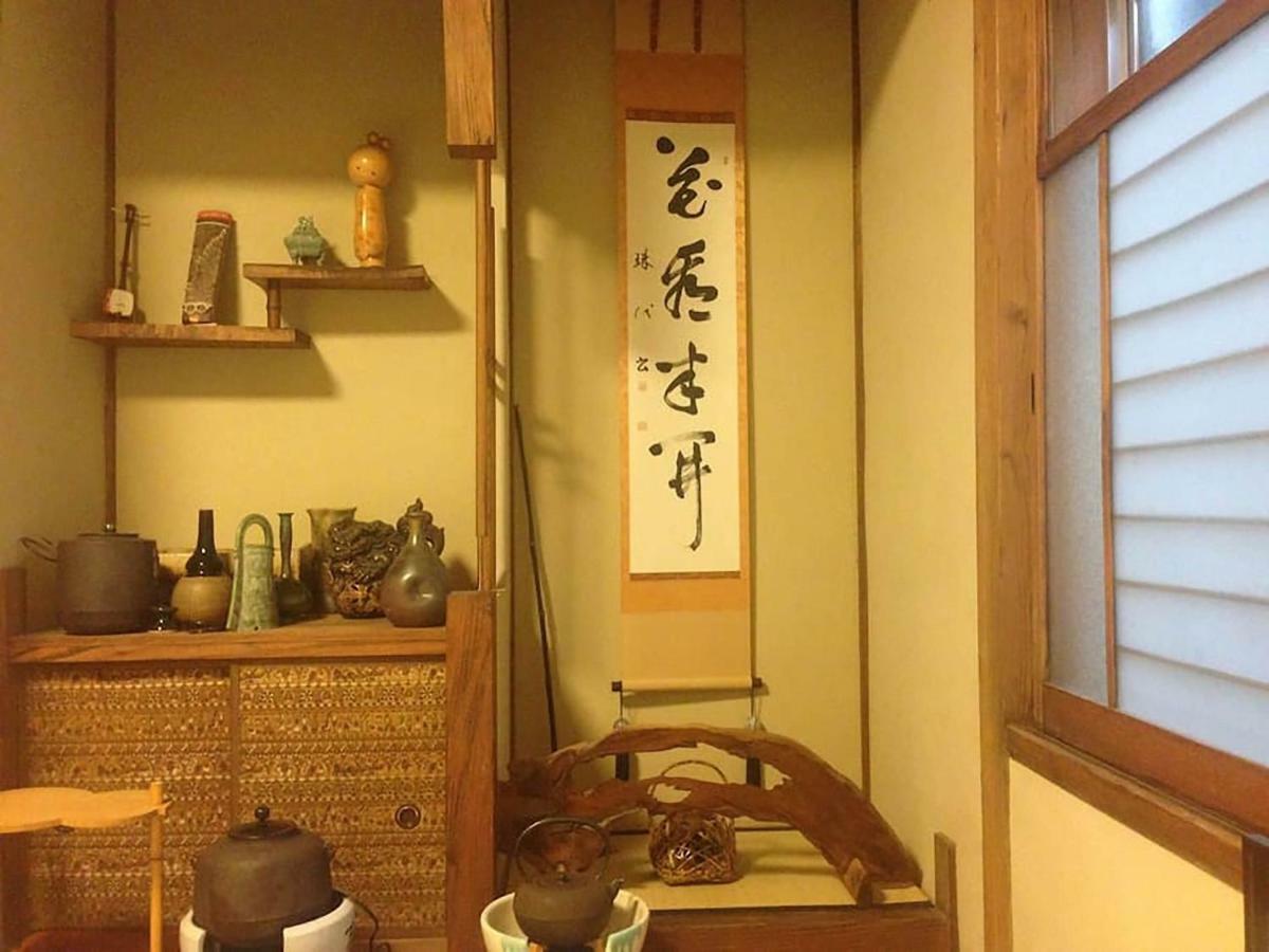Bar併設の仕掛け満載忍者ハウス!Wi-Fi!天王寺電車で15分!帝塚山四丁目駅3メートル! Hotel Osaka Exterior photo